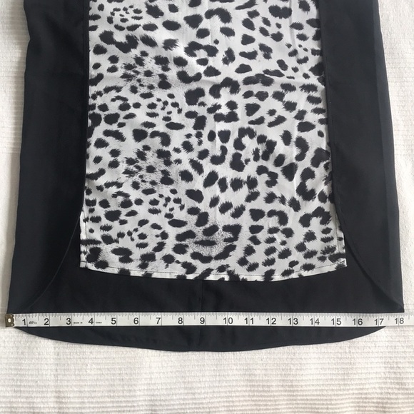 H&m Lightweight Sleeveless Animal Print Blouse - Picture 4 of 9